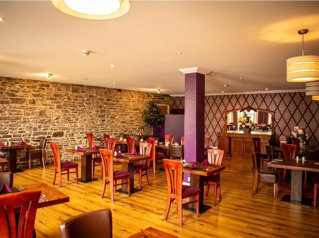 Royal Hotel Forfar Exterior foto